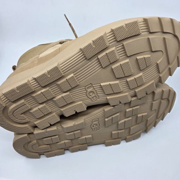 UGG The UGG Lug Chukka Mens Boots Size 11 Sand Tan Suede Classic Ankle NWOB main image 4